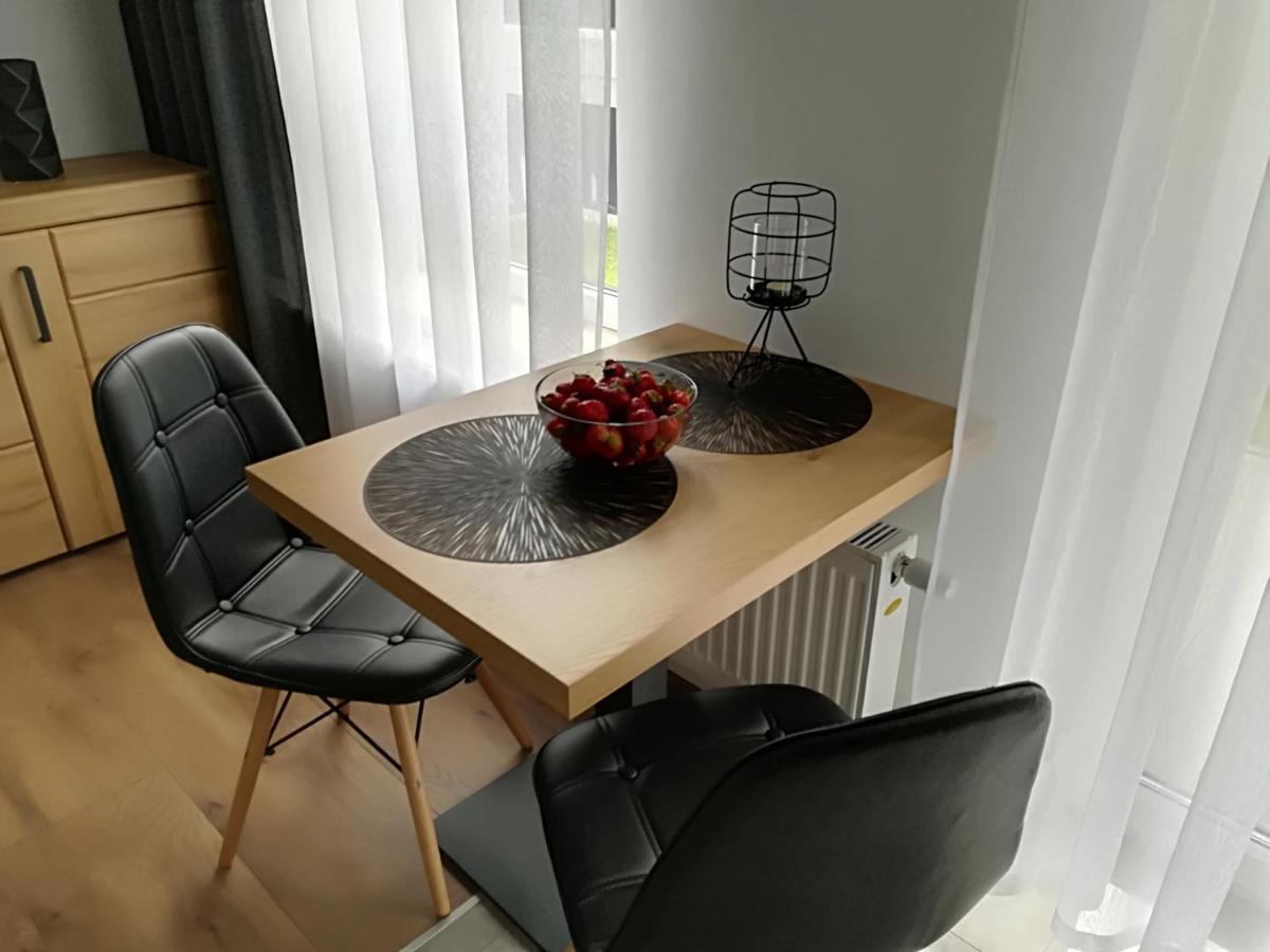 Centrum Dorzecze Legnickiej Apartment